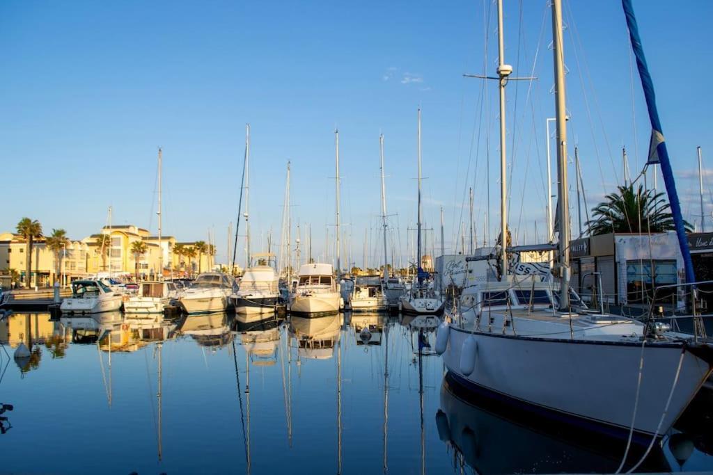 Mer Veilleuse Gruissan - Clim - Piscine Bagian luar foto