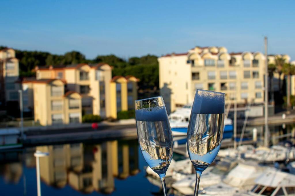 Mer Veilleuse Gruissan - Clim - Piscine Bagian luar foto