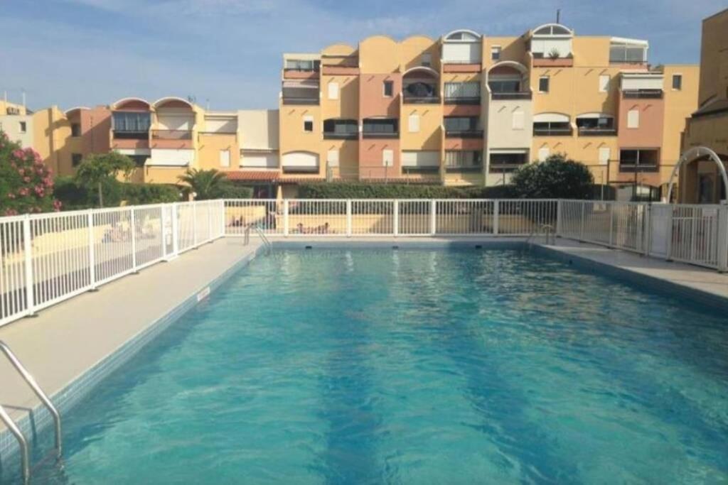 Mer Veilleuse Gruissan - Clim - Piscine Bagian luar foto